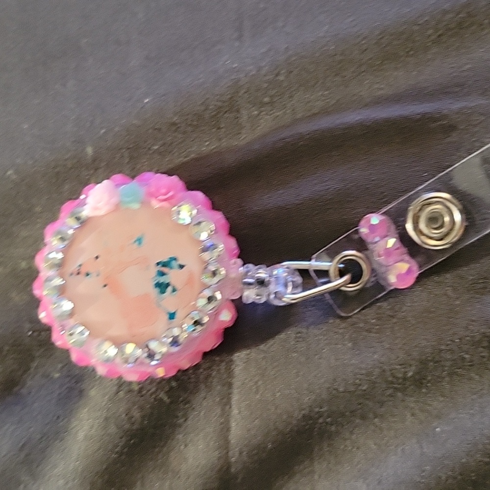 Badge reel